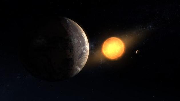 Kepler-1649c每隔19.5个地球日环绕红矮星运行一周，它位于恒星“宜居带”，即液态水可能存在于地球表面的合适距离。